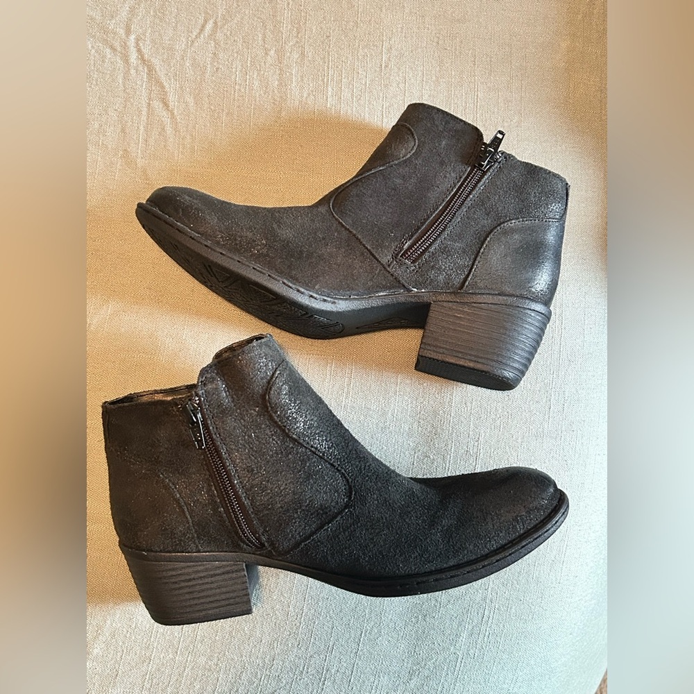 B.O.C women’s black leather booties size 8 - Picture 8 of 12